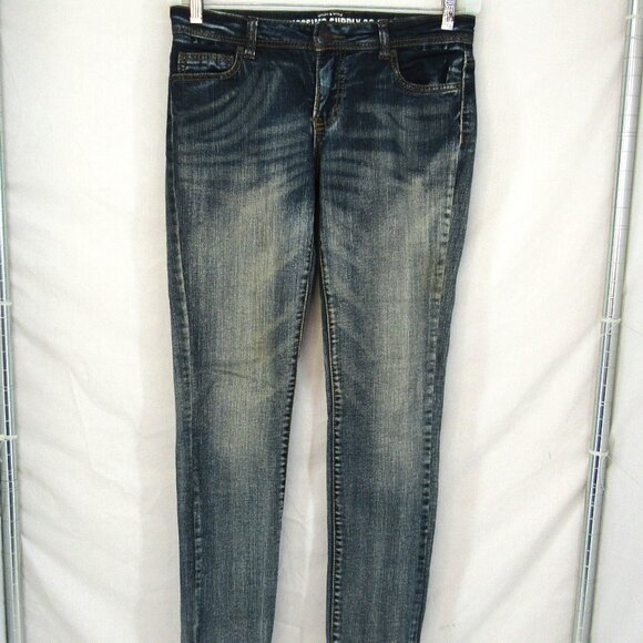Mossimo Supply Co Skinny Blue Jeans Straight Leg Lightly Distressed Junior Sz 9 - Picture 1 of 11